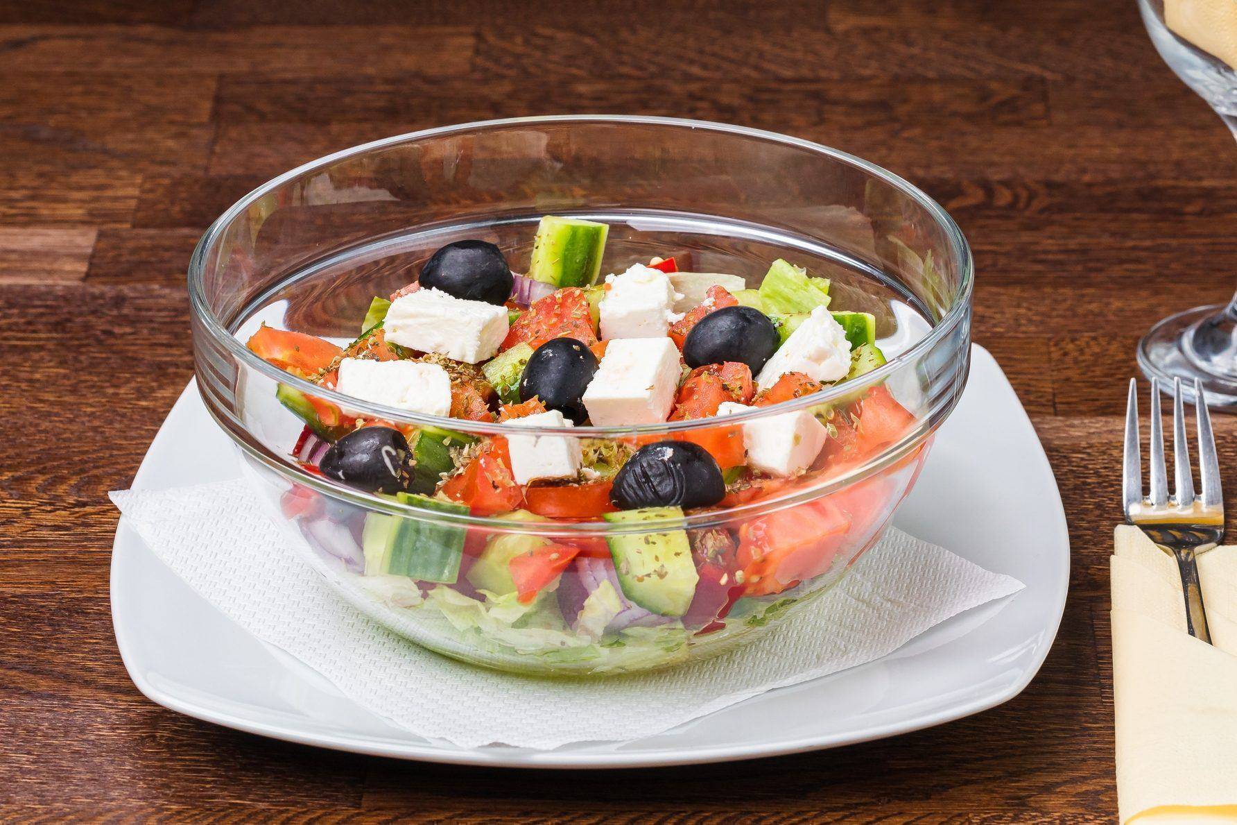 SALATĂ GRECEASCĂ